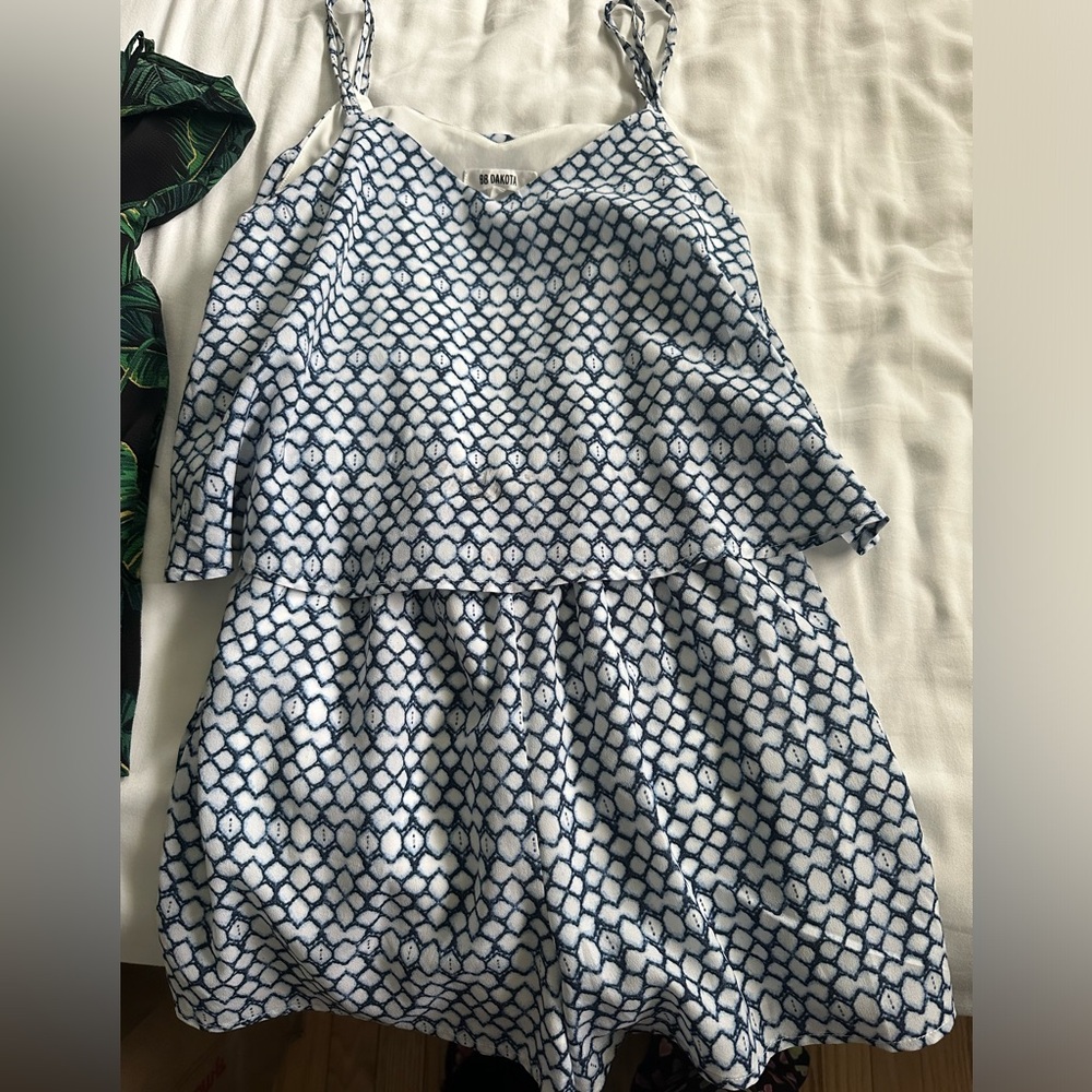 BB Dakota Blue and White Laundry